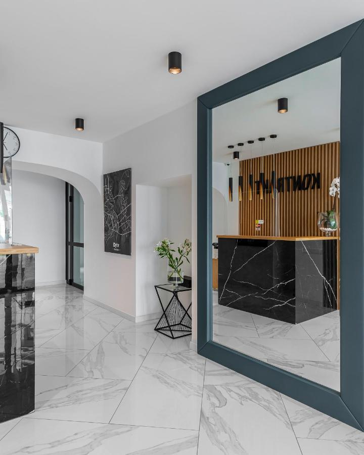 Kontrakt Boutique Hotel Kiev Esterno foto