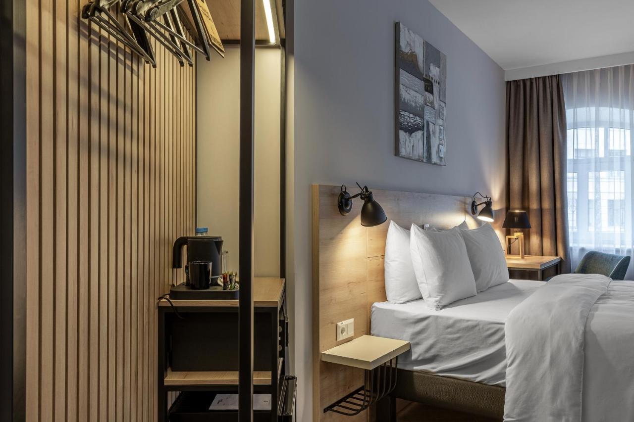 Kontrakt Boutique Hotel Kiev Esterno foto