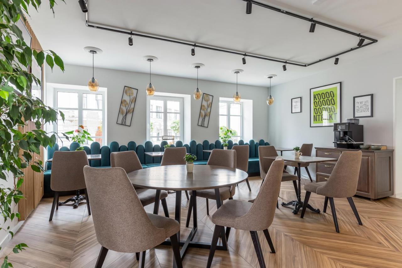 Kontrakt Boutique Hotel Kiev Esterno foto